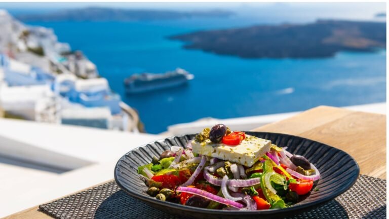 How to Explore Local Food When Traveling