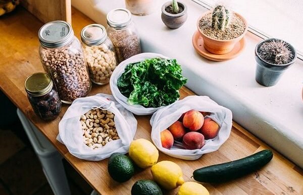 Plant-Based Diets: Benefits and Challenges